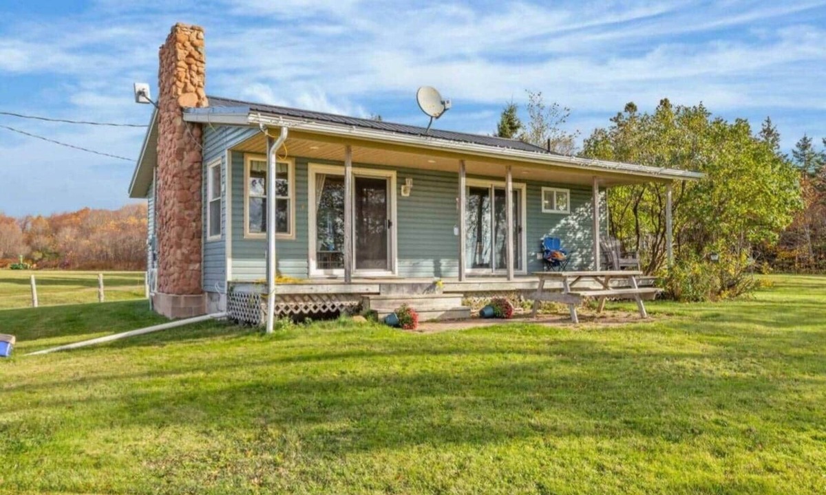 Fernwood House | The Little Beach Getaway
