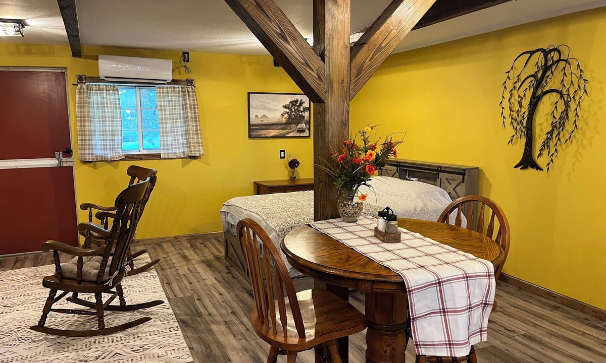 Cedar Falls House | The Little Red Barn