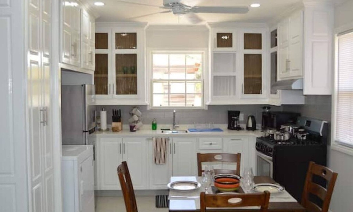 Douglas Cottage | The Little White Cottage