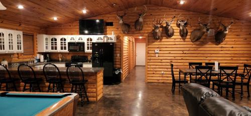 Iuka Villa | The Lodge Cabin