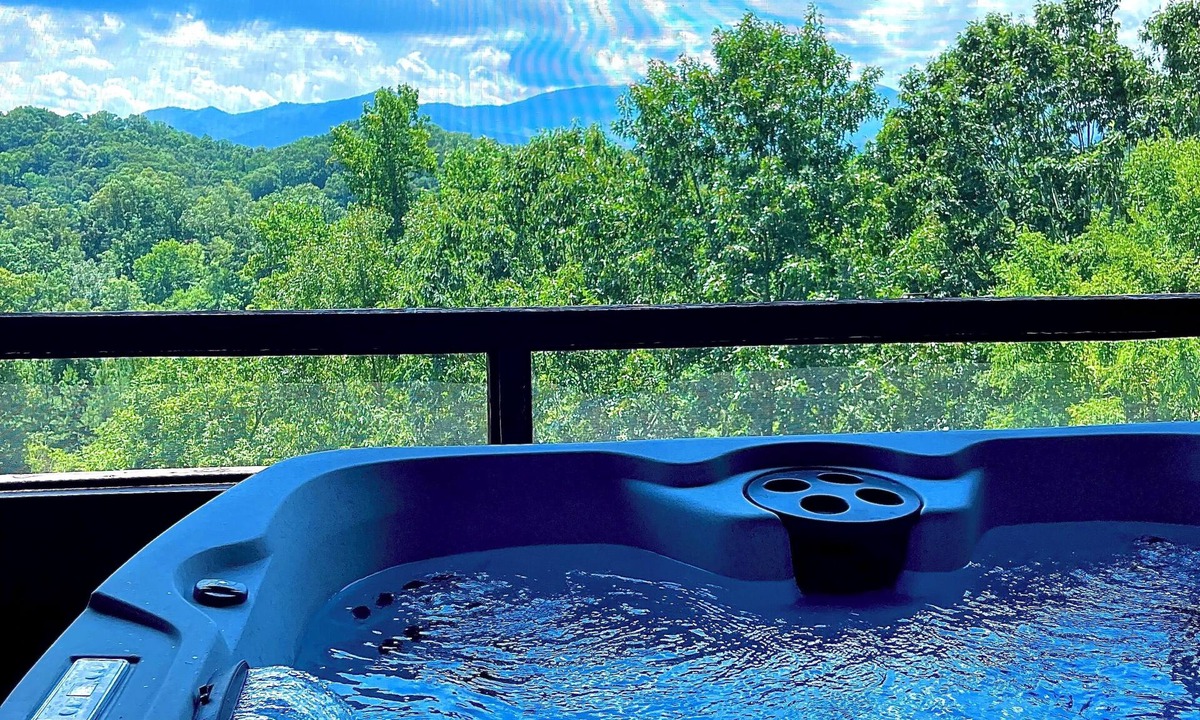 Dandridge Cabin | The Lodge