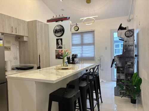 Tanza Apartment | The Loft & Found