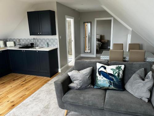 Tingewick Apartment | The loft