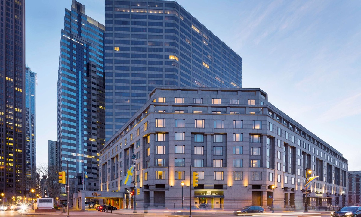 Logan Square Hotel | The Logan Philadelphia, Curio Collection by Hilton
