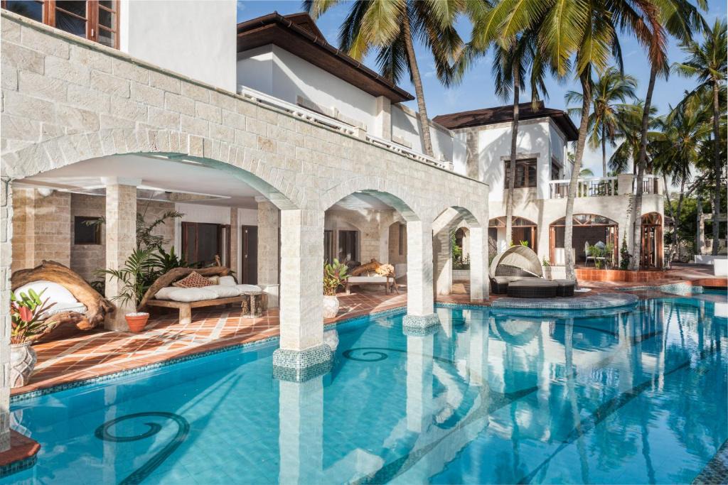 Diani Beach Hotel | The Maji Beach Boutique Hotel -Adults Only