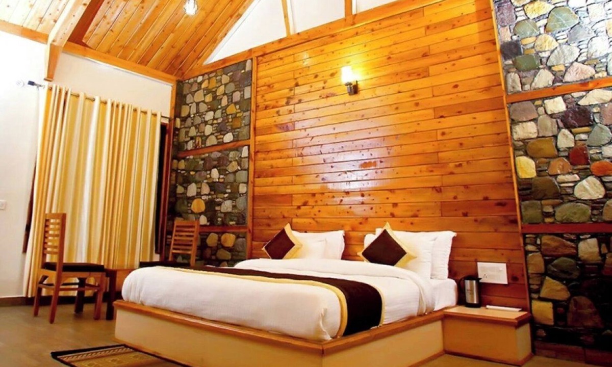 Bail Parao Hotel | The Manrals Resort