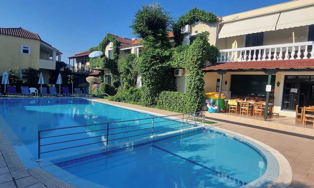 Moraitika Apartment | The Mayflower Studios & Apartments
