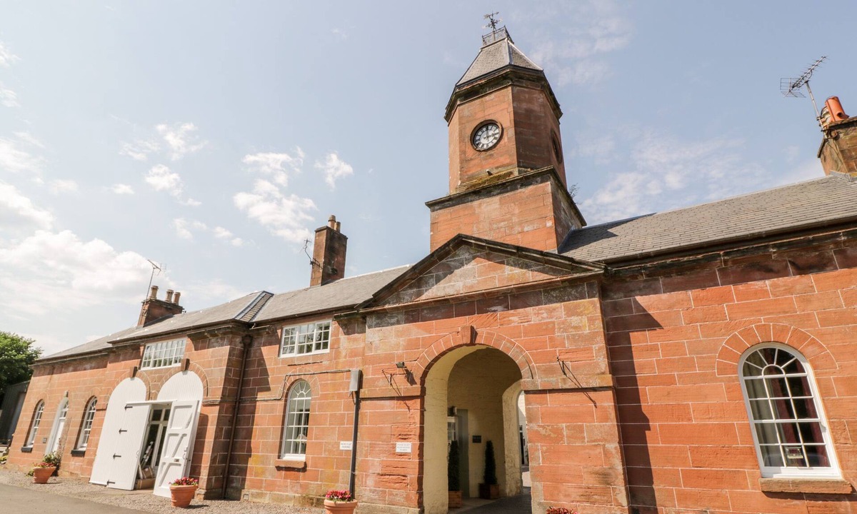 Newbridge Cottage | The Mews Flat