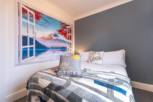 Hull Apartment | The Miracle Spacious 2 Bedroom 3 Beds Central Hull