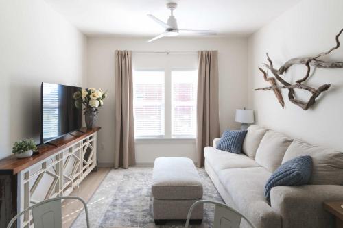 Southeast Pensacola Apartment | The Nesting Cottage