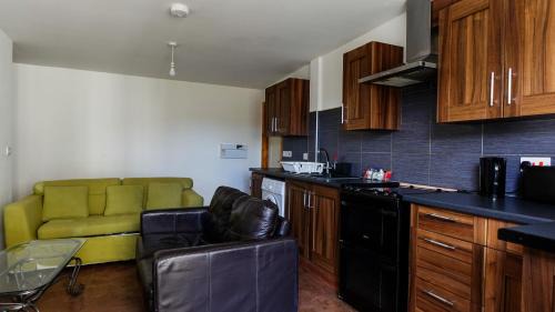 Old Trafford Apartment | The No 10