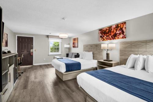 Danvers Hotel | The Northshore Hotel