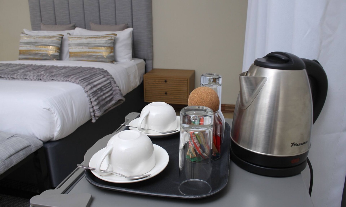 Gaborone Bed & Breakfast | The Oak Tree House