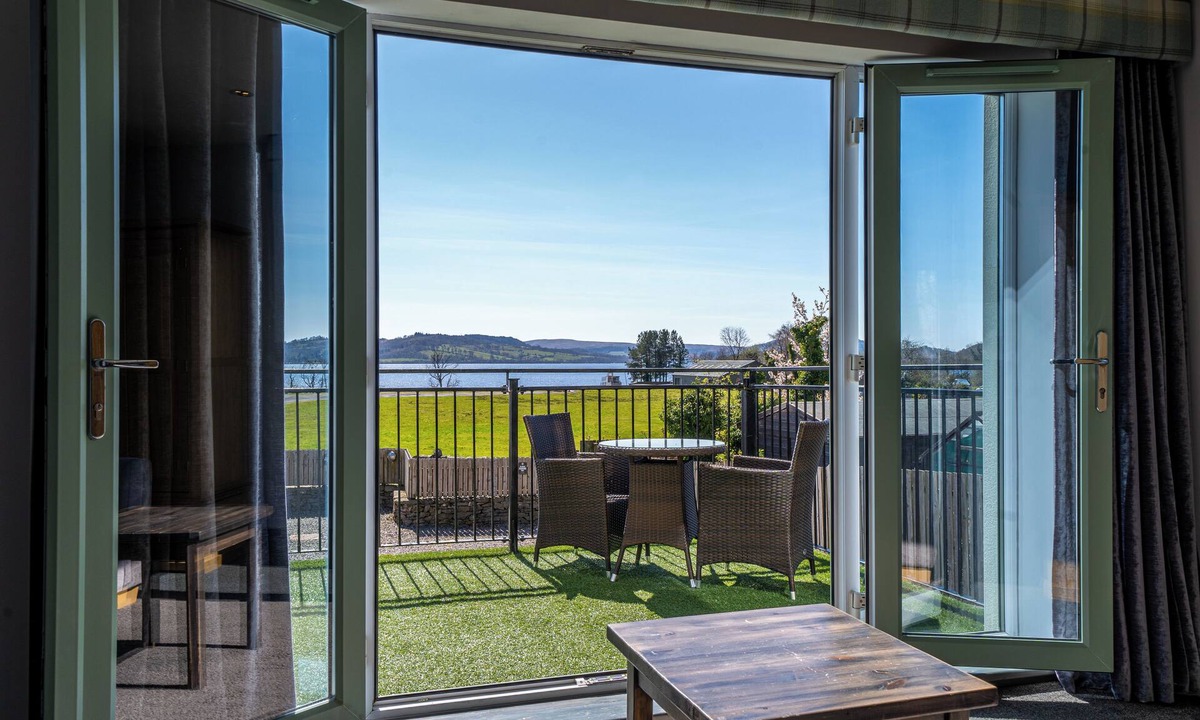 Balmaha Hotel | The Oak Tree Inn