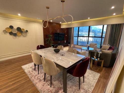 Heliopolis House | The Oasis Rooms