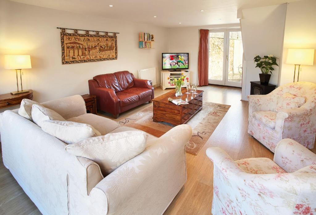 Kingham House | The Old Bakery