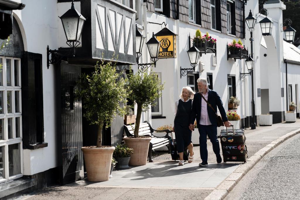 Helen's Bay Hotel | The Old Inn