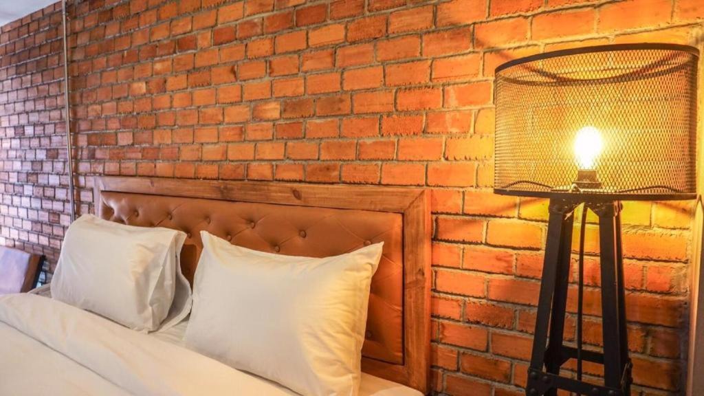 Mak Khaeng Hotel | The Old Inn
