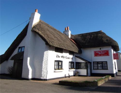 Theale Hotel | The Old Lamb