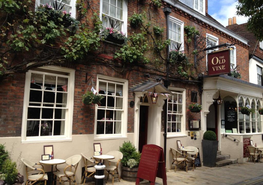 Winchester Hotel | The Old Vine