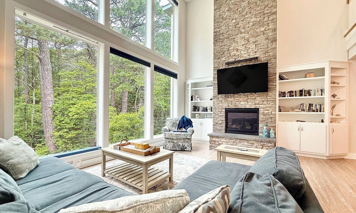 Bay Ridge House | The One-Eighty - 4 Bedroom Beach House