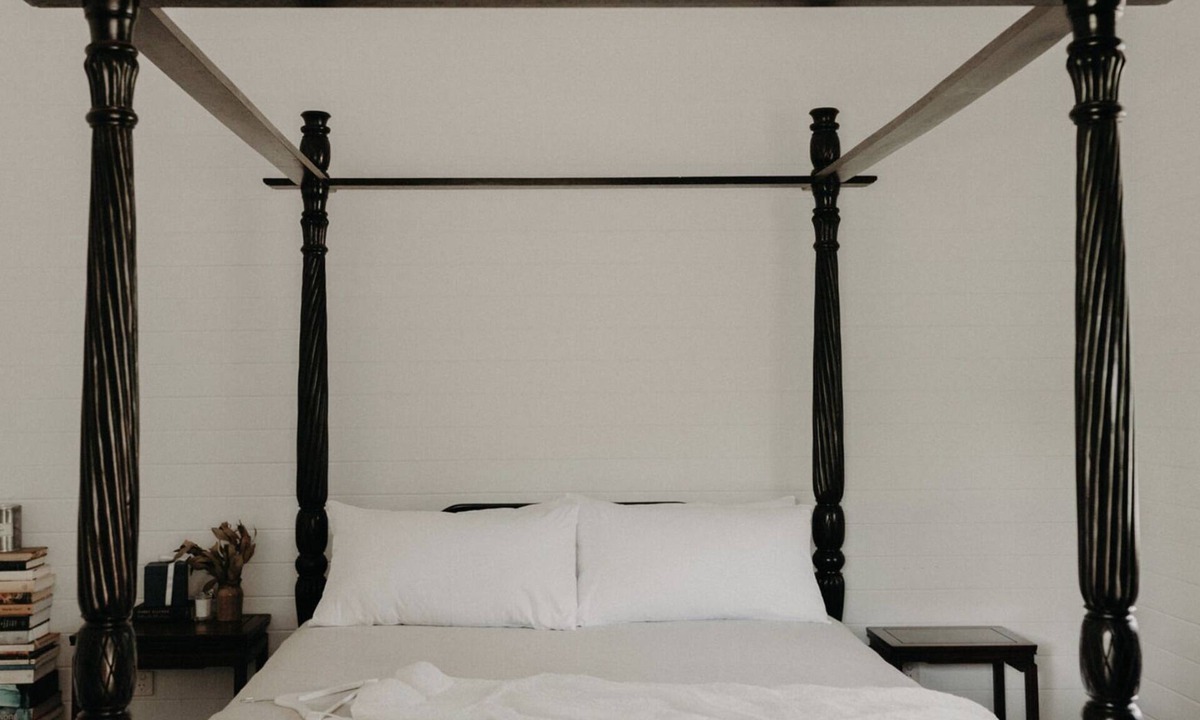 Clunes House | The Orchard Estate Farmhouse