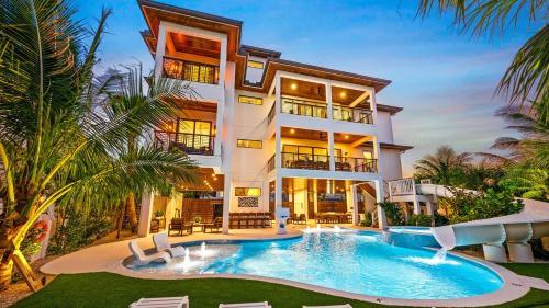 Siesta Key Village House | The Overlook