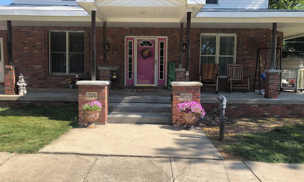 Atchison House | "The Oz experience at Kelly's House". There's no place like home!
