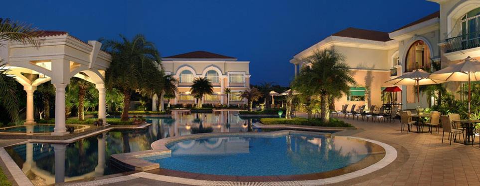 Sushant Lok Resort | The Palms Town & Country Club - Resort