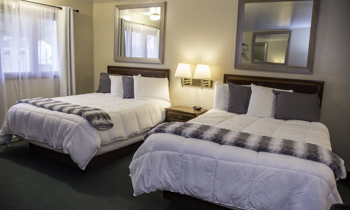 Denison Hotel | The Park Motel