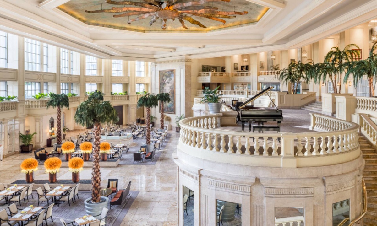 Urdaneta Hotel | The Peninsula Manila