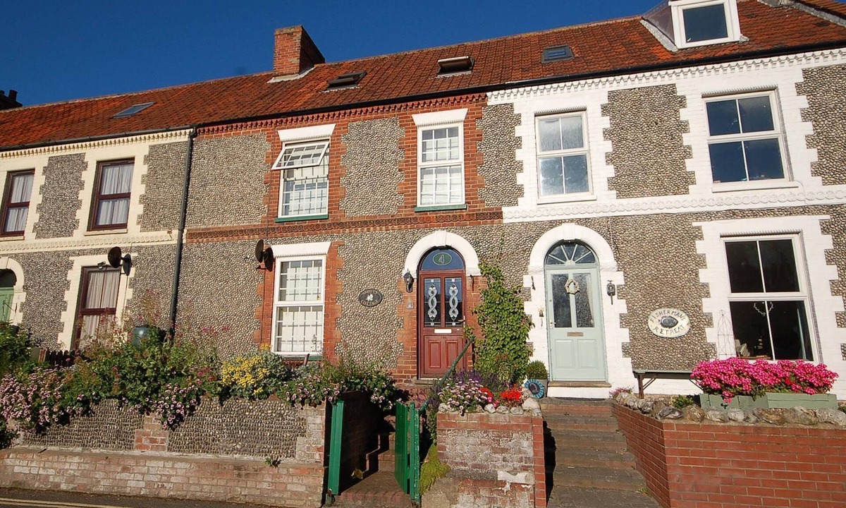 Sheringham Cottage | The perfect setting for a memorable escape to the North Norfolk coast, pet friendly.