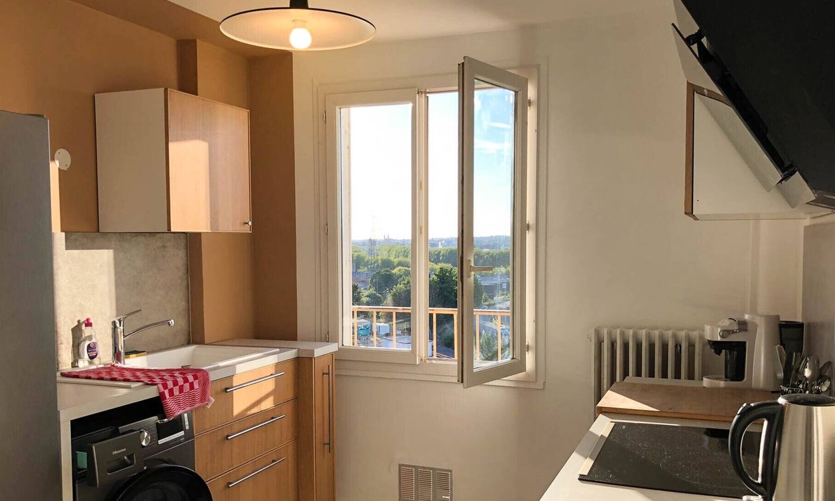 Mondeville Apartment | 🎈The periscope 🔭: 2 bedrooms, view of Caen🎈