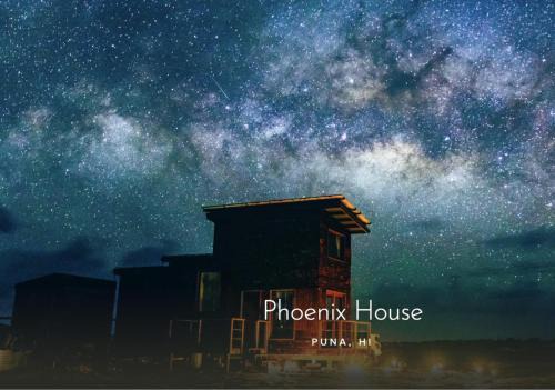 Pahoa House | THE PHOENIX HOUSE - EPIC Tiny Home Gem on Volcanic Lava Field!