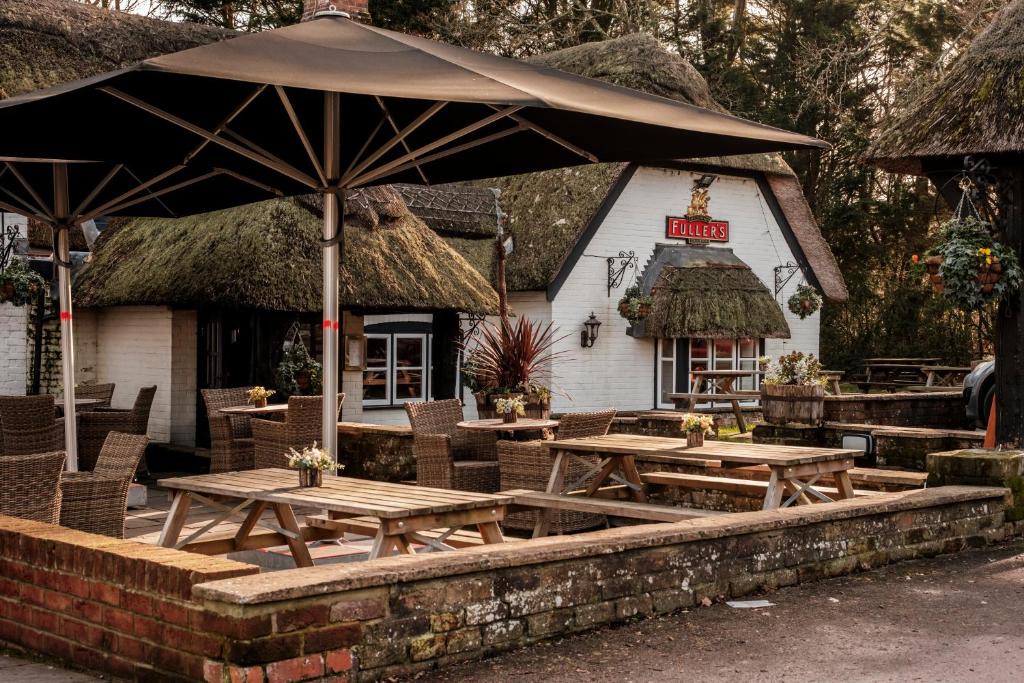 Marchwood Hotel | The Pilgrim Inn