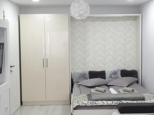 Deva Apartment | The Place