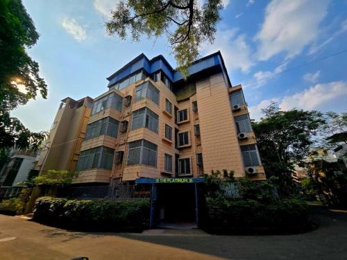 Sector 1 Hotel | The Platinum