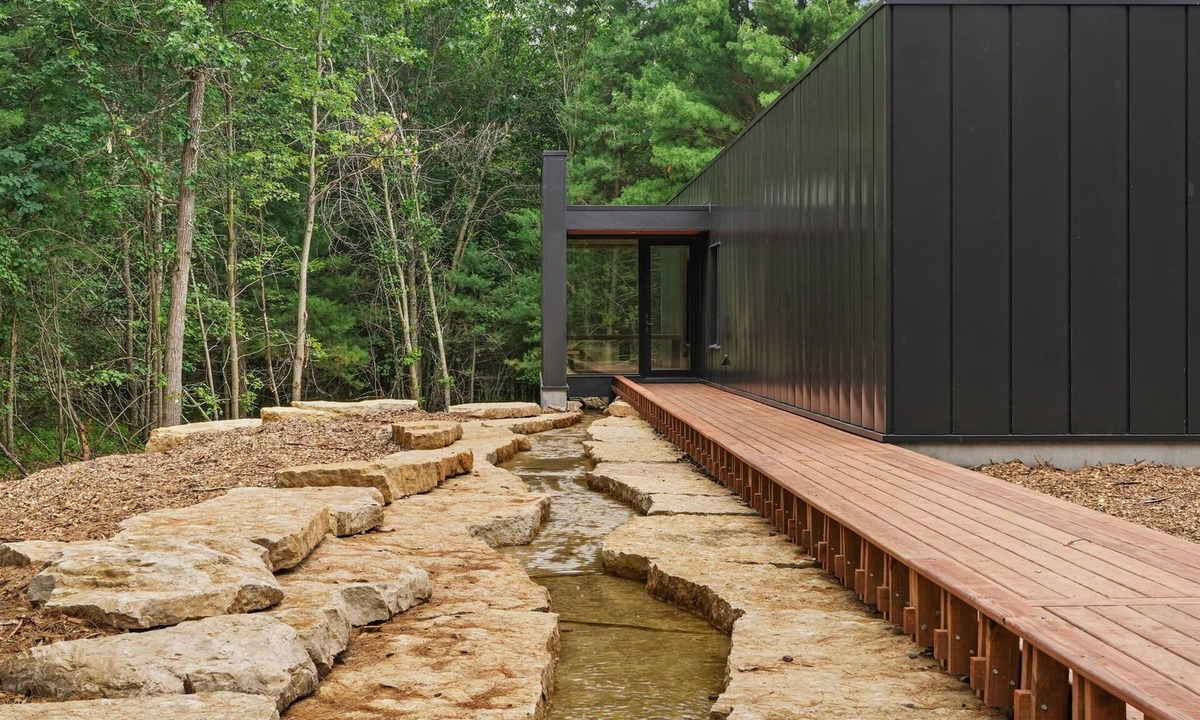 Wisconsin Dells Cabin | The Point - A Unique Luxury Cabin at Oak & Ember Luxury Micro Resort