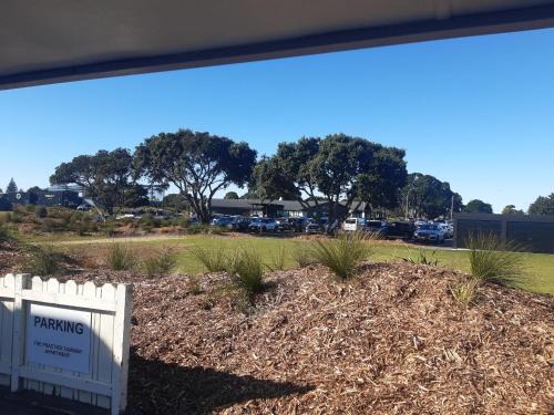 Mount Maunganui Apartment | The Practice Fairway