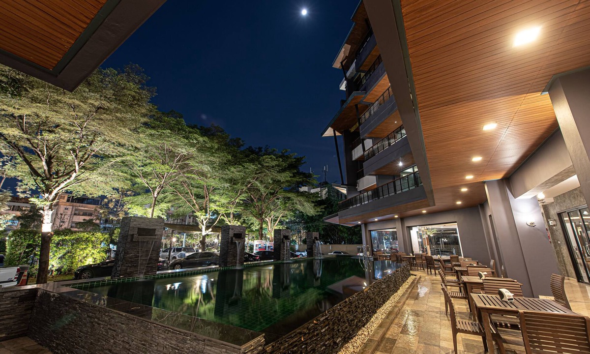 Nakhon Pathom Hotel | The Proud Exclusive Hotel