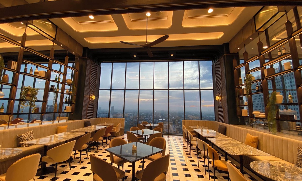 Chatuchak Hotel | The Quarter Ratchayothin by UHG