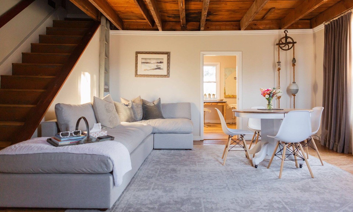 Bloomfield House | The Ranch - Experience Country Living