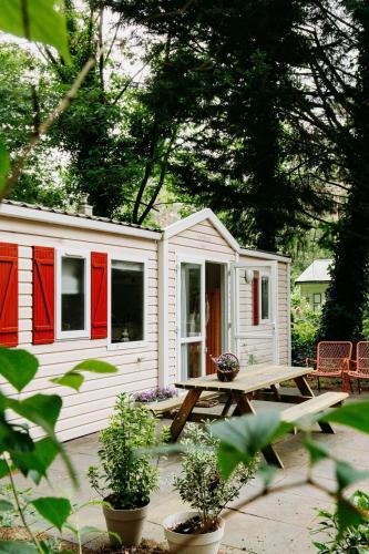 Hattemerbroek Ski Chalet | The Red Shutter Cottage