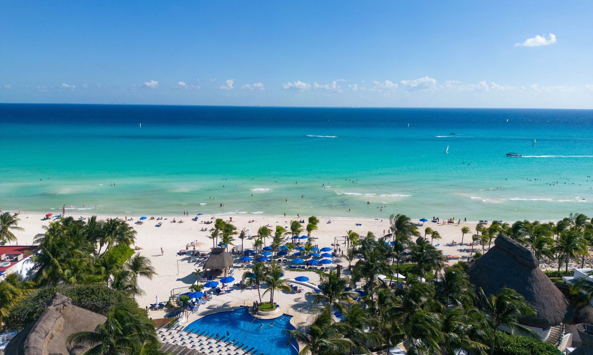 Playacar Resort | The Reef Playacar Beach Resort & Spa