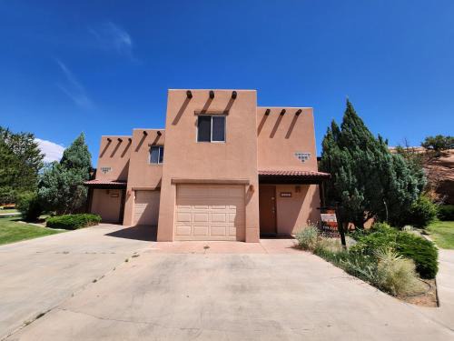 Moab South Valley House | The Rock #3461