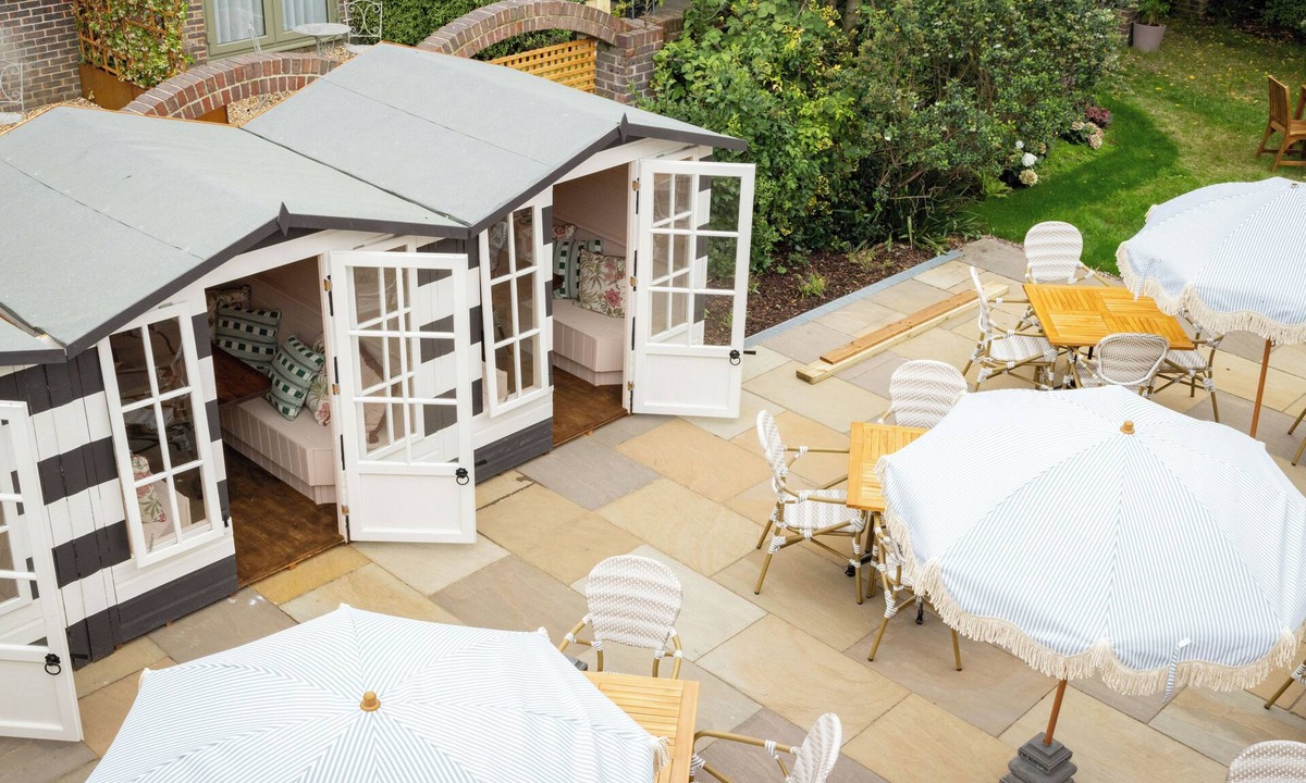 Emsworth Hotel | The Ropemaker - A Heartwood Inn