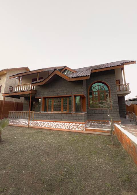 Brein Villa | The Rose Cottage.