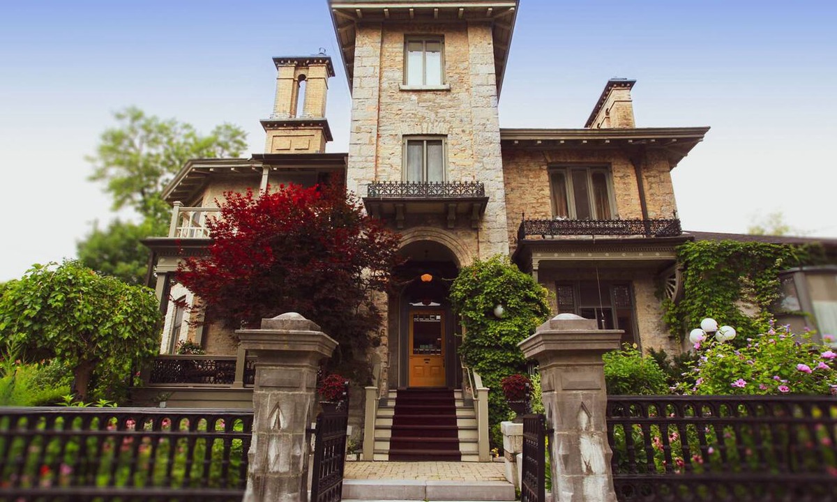 Kingston Bed & Breakfast | The Rosemount Inn