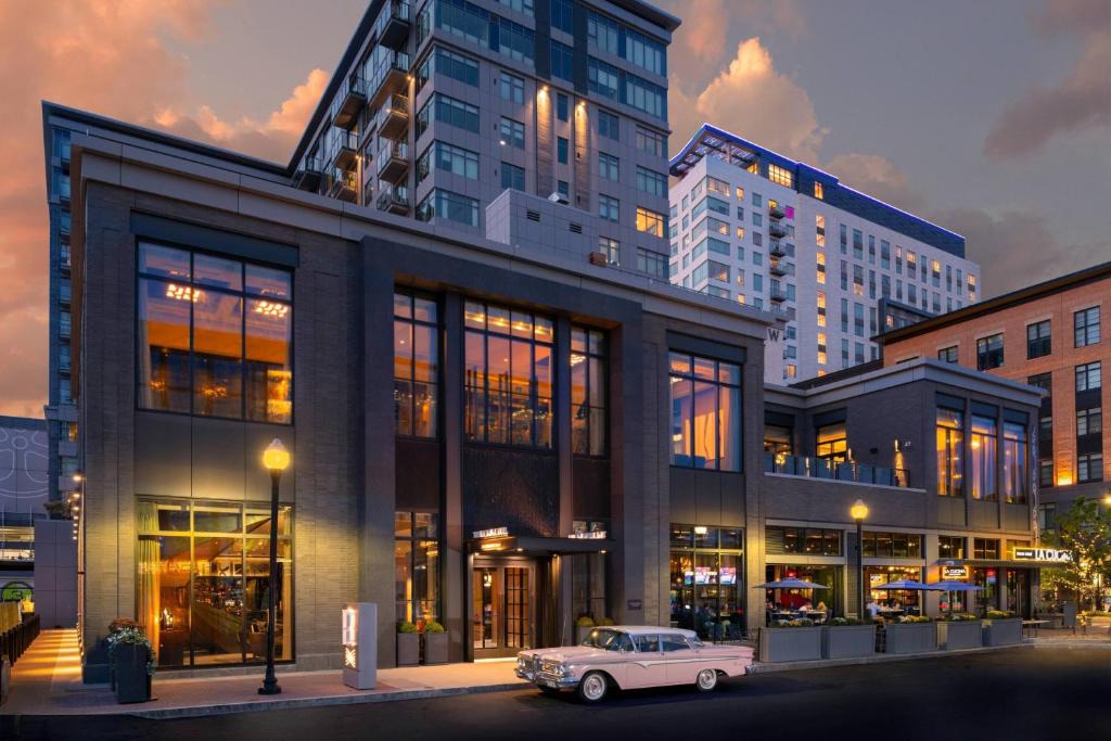 Assembly Square Hotel | The Row Hotel at Assembly Row, Autograph Collection