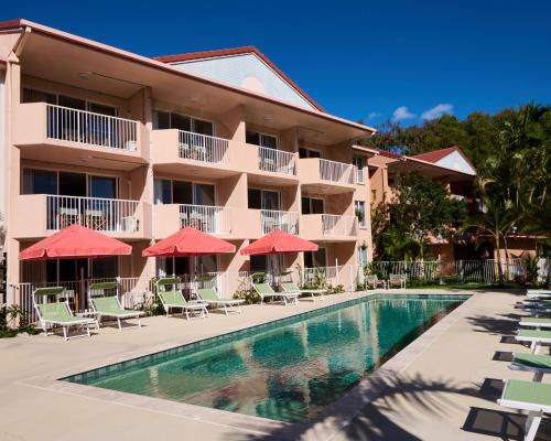 Rainbow Beach Hotel | The Roy